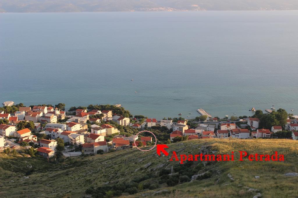 Apartments Petrada Omiš Eksteriør bilde