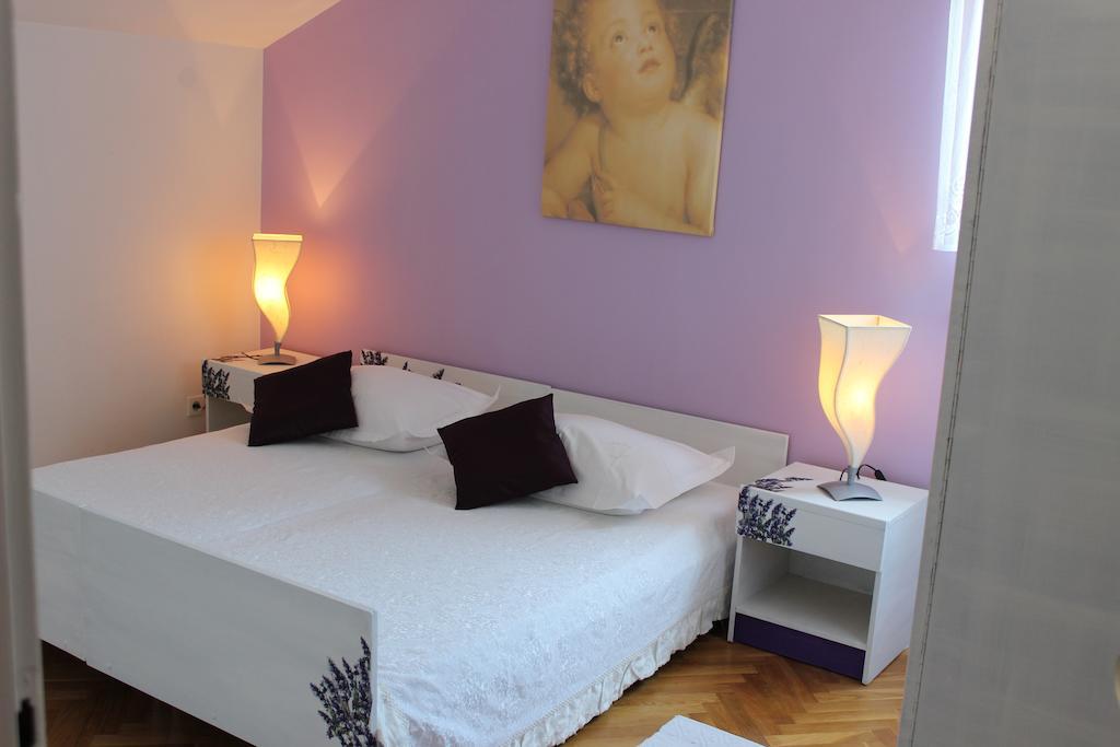 Apartments Petrada Omiš Eksteriør bilde