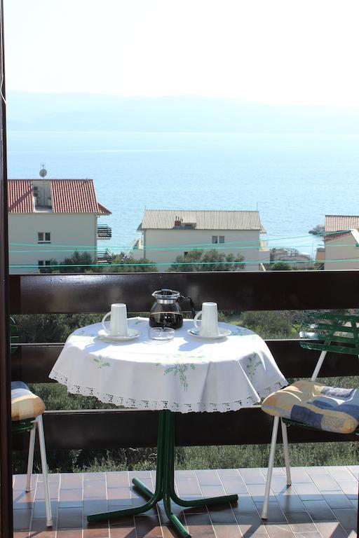 Apartments Petrada Omiš Eksteriør bilde