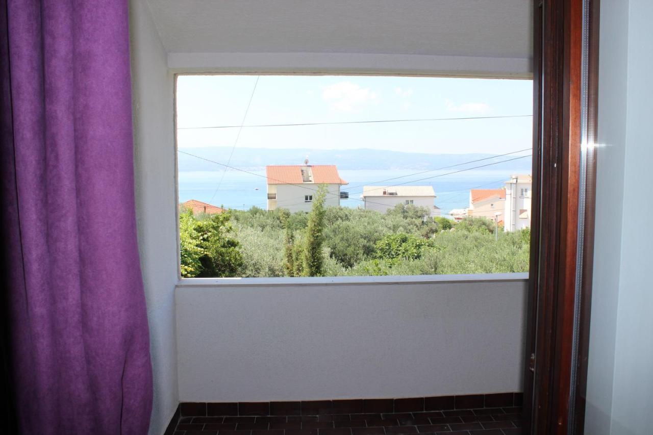 Apartments Petrada Omiš Rom bilde