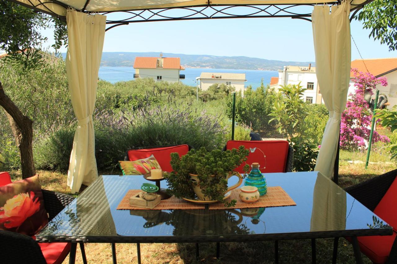 Apartments Petrada Omiš Eksteriør bilde